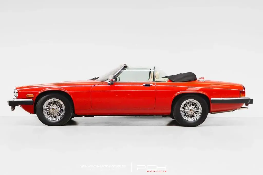 Używany Jaguar XJS 265 KM (194 kW) 1991 Czerwony Kabriolet