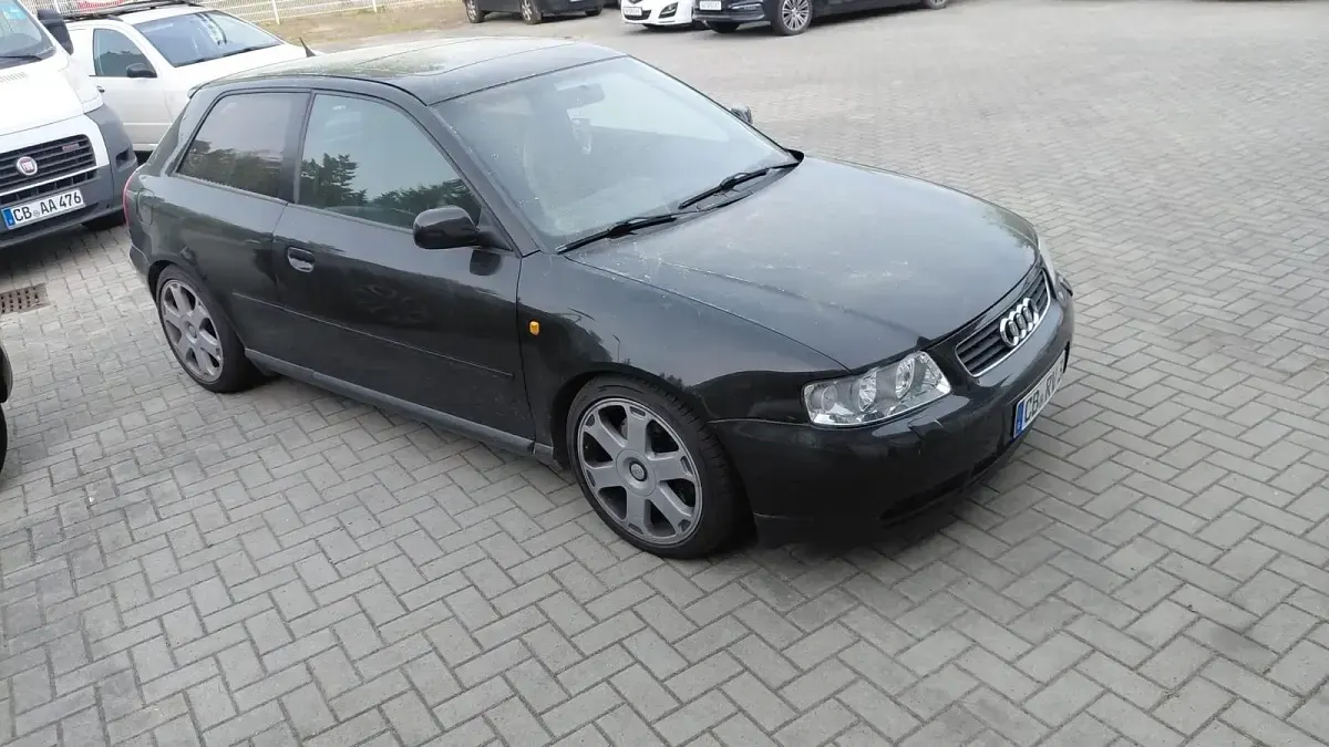 Gebraucht Audi A3 Performance 230 PS (169 kW) 1999 Schwarz Kleinwagen