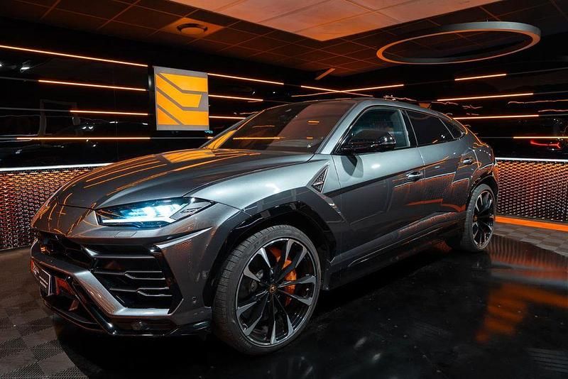 Grau Gebraucht 2019 Lamborghini Urus SUV | 239.490 € - Bild 1/4