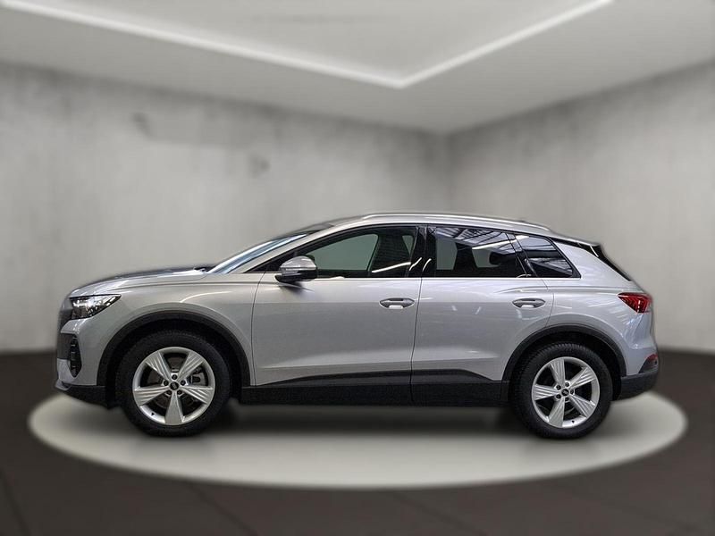 Metallic Gebraucht 2023 Audi Q4 e-tron Ambiente SUV | 35.520 € (Fairer Preis) - Bild 1/4