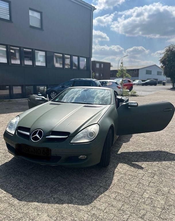 Grau Gebraucht 2005 Mercedes SLK200 Cabrio | 8.750 € (Guter Preis) - Bild 1/4