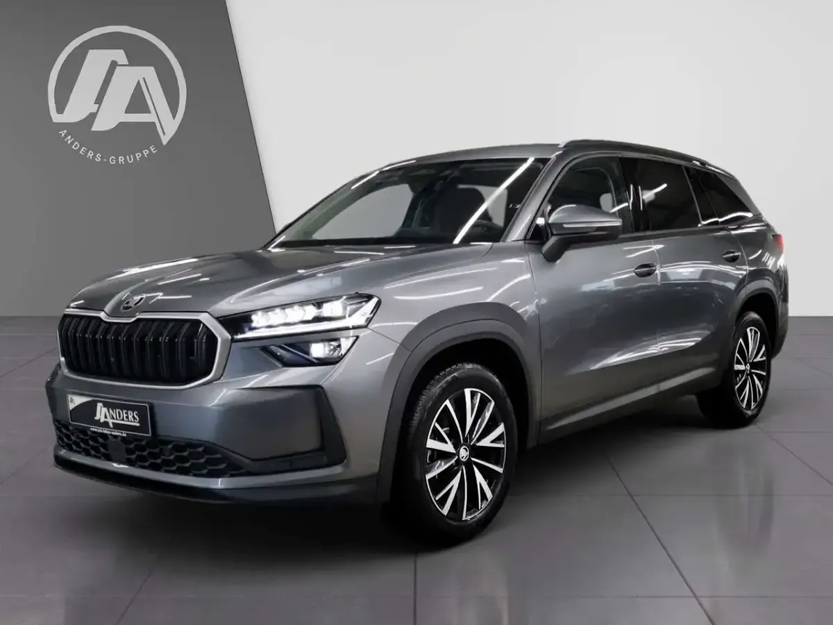 Gebraucht Skoda Kodiaq Selection 150 PS (110 kW) 2025 Graphitgrau SUV