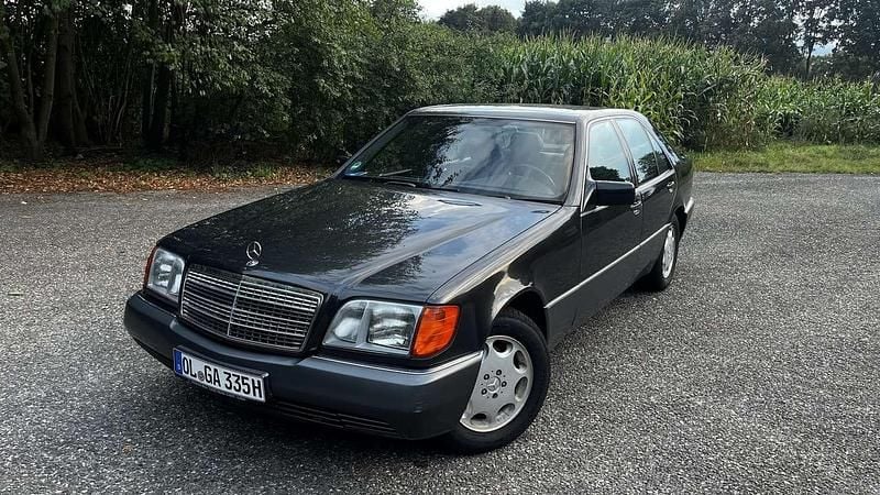 Schwarz Gebraucht 1991 Mercedes S320 SE Limousine | 8.000 € - Bild 1/4