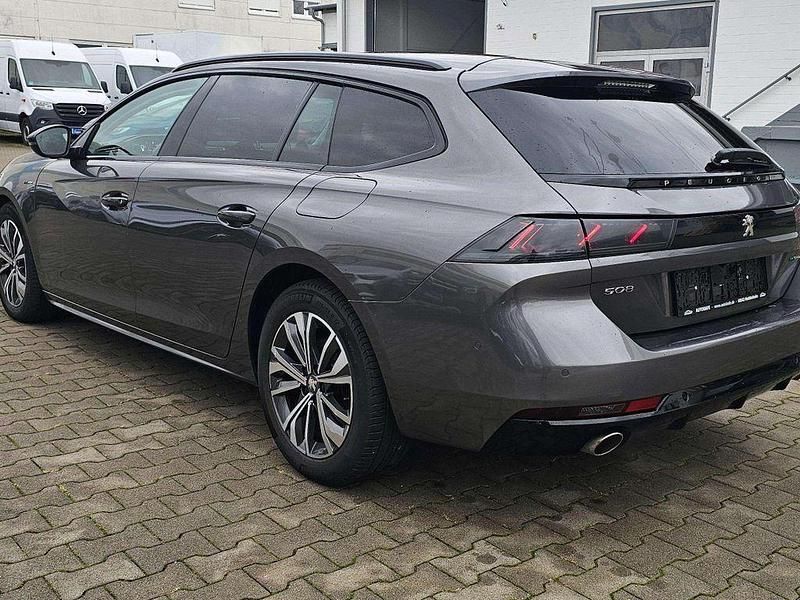 Gebraucht Peugeot 508 Allure 224 PS (164 kW) 2022 Grau Limousine