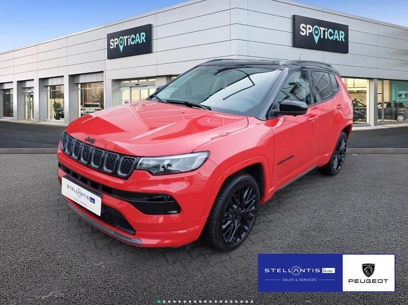 Rot Gebraucht 2024 Jeep Compass SUV | 26.460 € (Guter Preis) - Bild 1/4