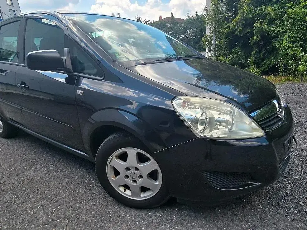 Gebraucht Opel Zafira 115 PS (84 kW) 2009 Schwarz Van / Kleinbus