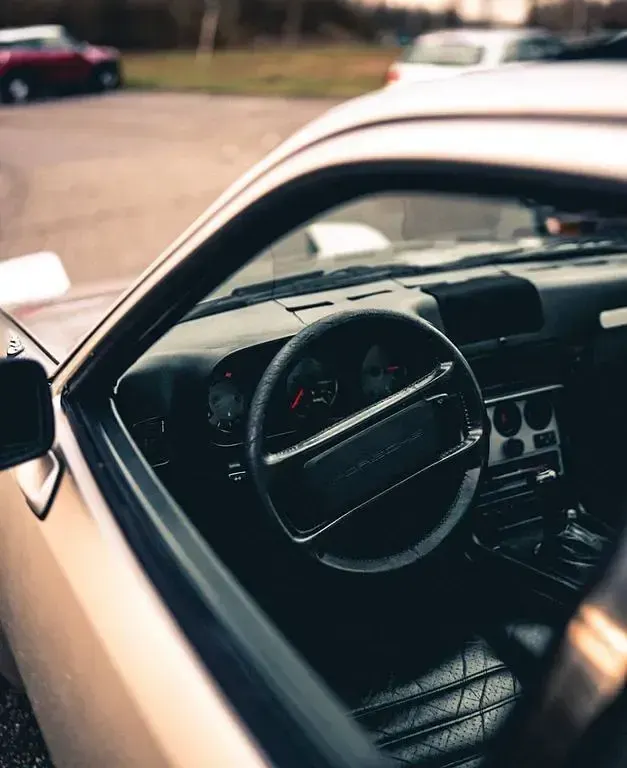 Occasion Porsche 944 155 ch (114 kW) 1983 Coupé