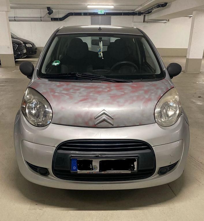 Grau Gebraucht 2009 Citroën C1 Style Kleinwagen | 1.250 € (Superpreis) - Bild 1/4