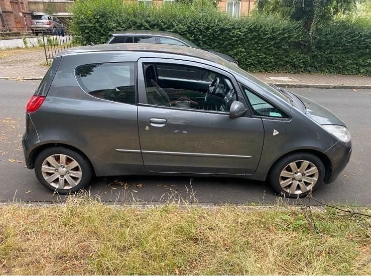 Grau Gebraucht 2008 Mitsubishi Colt Kleinwagen | 750 € (Superpreis) - Bild 1/4