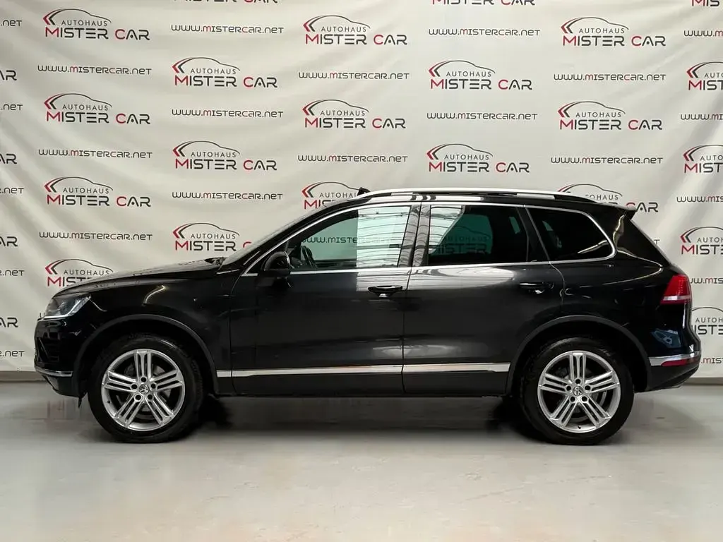 Gebraucht VW Touareg Exclusive 262 PS (192 kW) 2016 Schwarz SUV