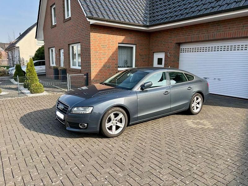 Gebraucht Audi A5 Sportback 143 PS (105 kW) 2011 Andere farben Kleinwagen
