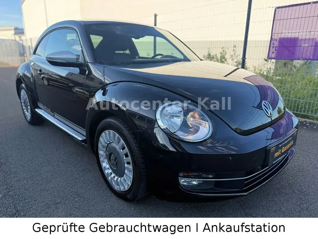 Gebraucht VW Beetle 105 PS (77 kW) 2013 Schwarz Kleinwagen
