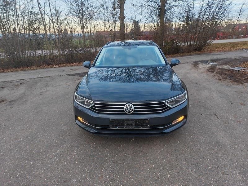 Gebraucht VW Passat Comfortline 150 PS (110 kW) 2016 Kombi