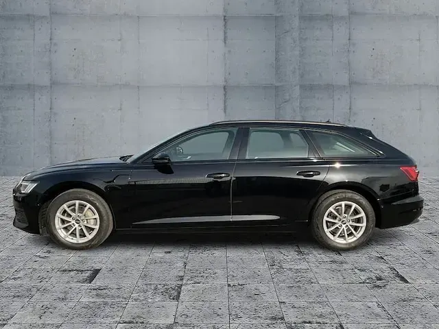 Gebraucht Audi A6 Performance 204 PS (150 kW) 2022 Brillantschwarz Kombi