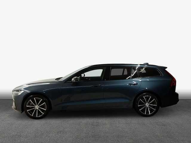 Gebraucht Volvo V60 Ultimate 335 PS (246 kW) 2022 Blau Kombi