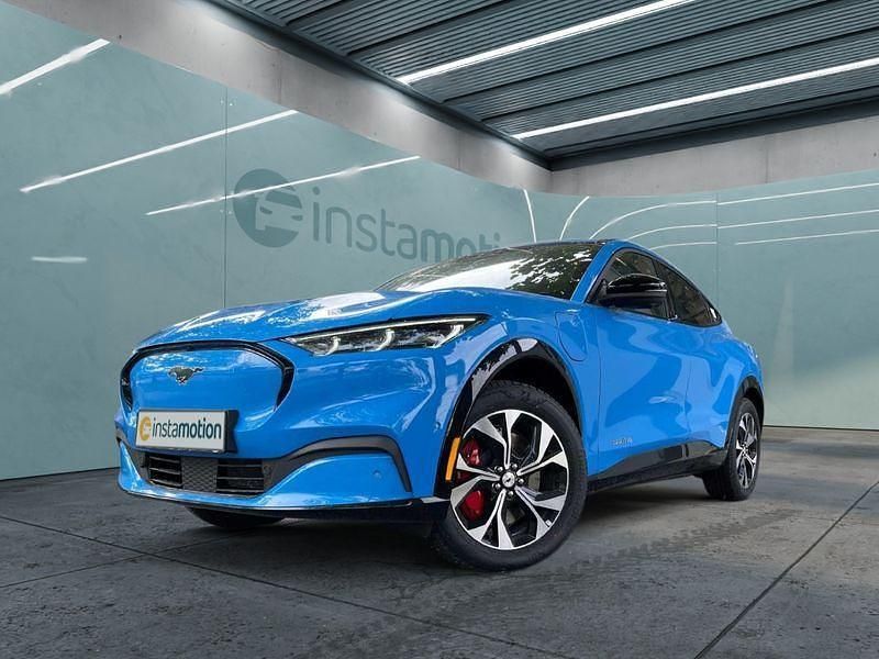 Blau Gebraucht 2022 Ford Mustang Mach-E SUV | 45.949 € - Bild 1/4