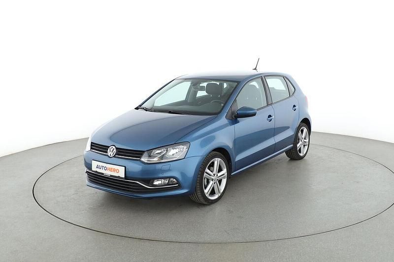 Blau Gebraucht 2017 VW Polo Highline Limousine | 12.570 € (Teuer) - Bild 1/3
