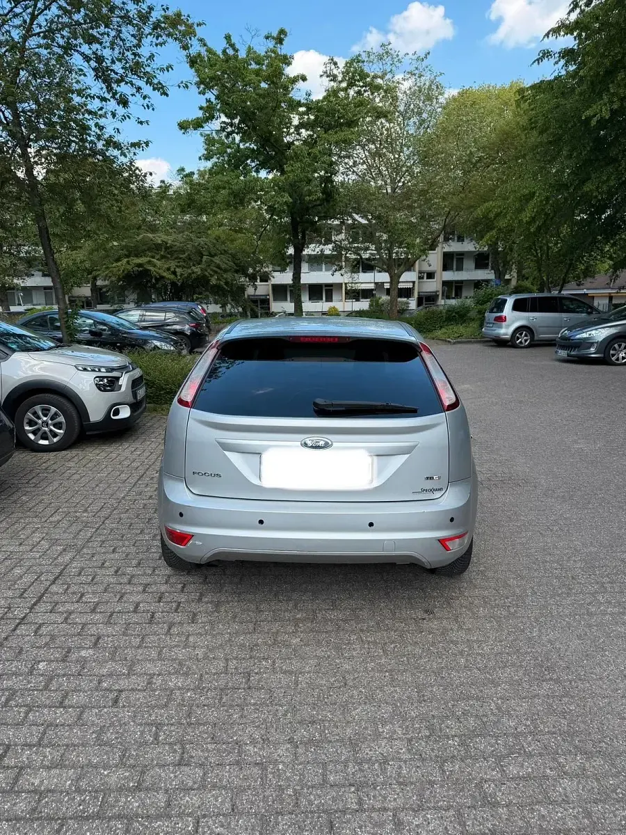 Occasion Ford Focus 109 ch (80 kW) 2009 Citadine