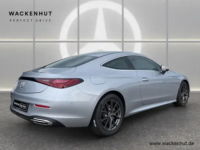 Gebraucht Mercedes CLE200 204 PS (150 kW) 2025 Silber Coupé
