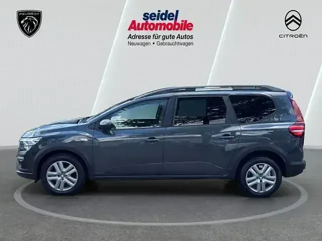 Gebraucht Dacia Jogger Comfort 110 PS (80 kW) 2022 Grau Van / Kleinbus