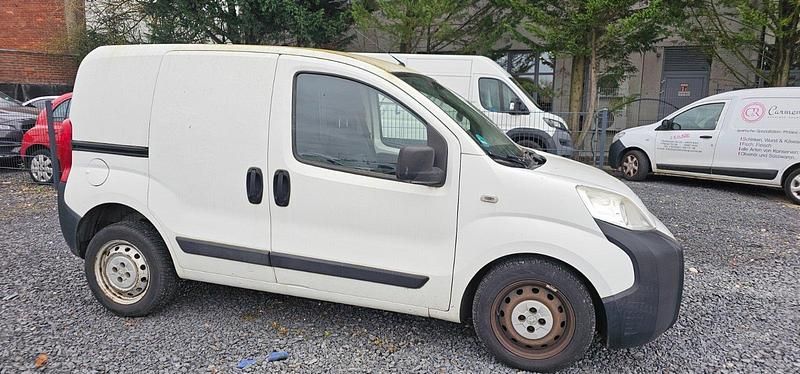 Gebraucht Peugeot Bipper 75 PS (55 kW) 2010 Van / Kleinbus