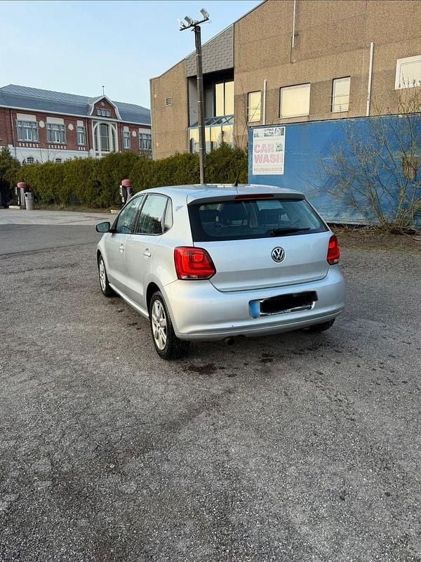 Gebraucht VW Polo Highline 86 PS (63 kW) 2010 Grau Kleinwagen