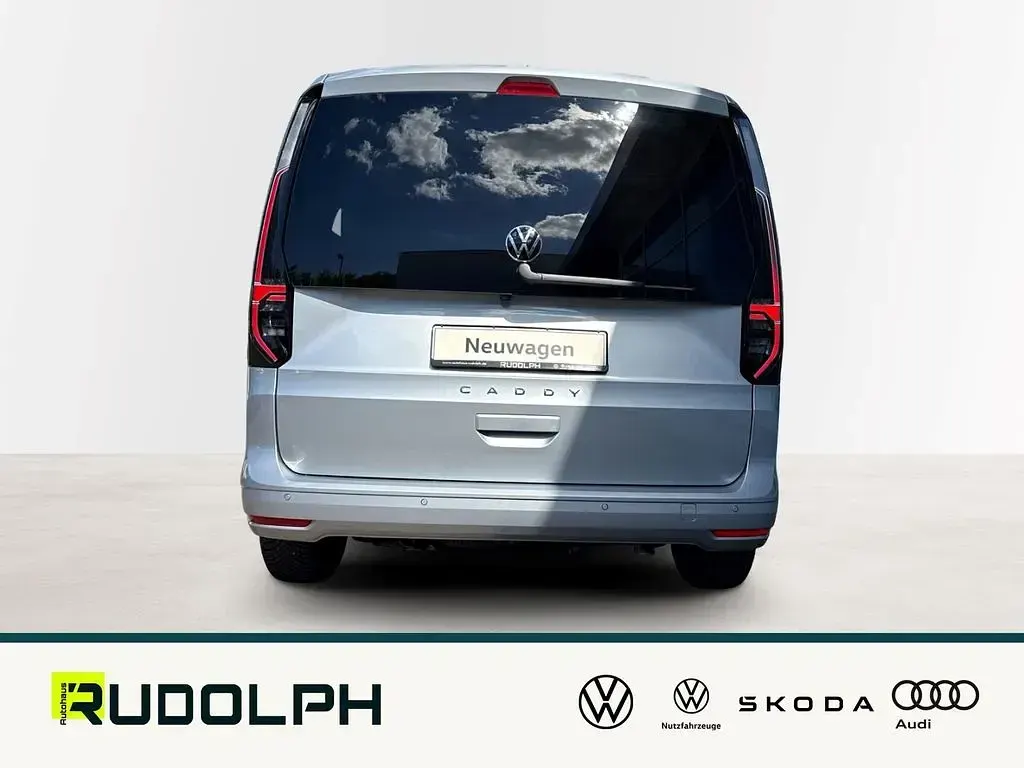 Neu VW Caddy Life 122 PS (89 kW) 2026 Oyster silver metallic Van / Kleinbus