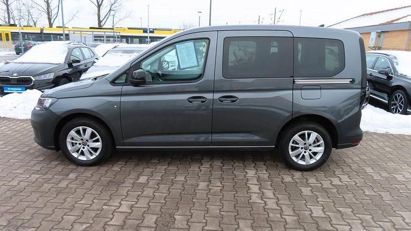 Gebraucht VW Caddy 102 PS (75 kW) 2024 Grau Van / Kleinbus