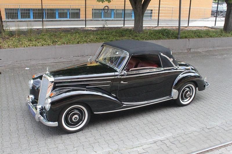 Gebraucht Mercedes 220 80 PS (58 kW) 1955 Schwarz Cabrio