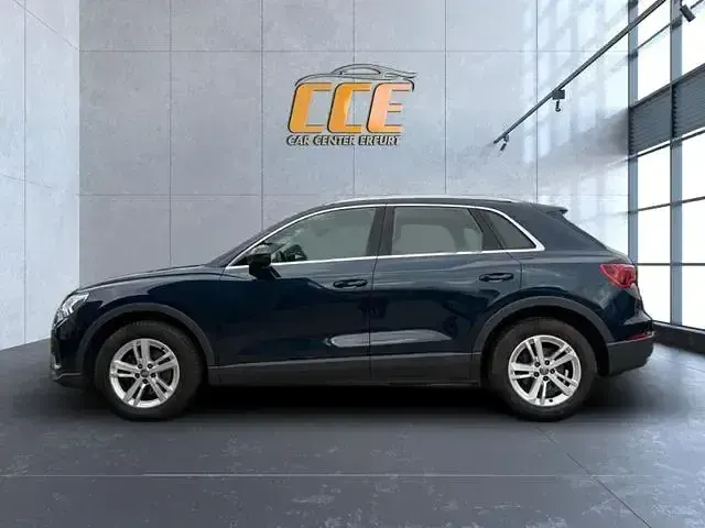 Gebraucht Audi Q3 Basis 150 PS (110 kW) 2019 Blau SUV