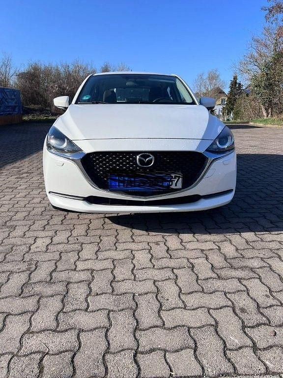 Second-hand Mazda 2 90 CP (66 kW) 2022 Alb Berlinǎ