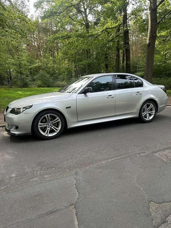 Gebraucht BMW 525 197 PS (144 kW) 2007 Limousine