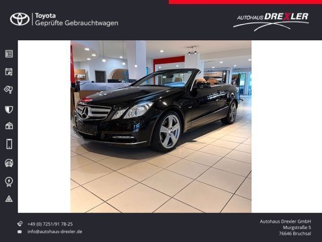 Schwarz Gebraucht 2011 Mercedes E200 Cabrio | 12.500 € (Fairer Preis) - Bild 1/4