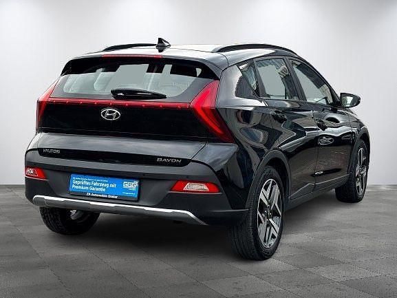 Gebraucht Hyundai Bayon Intro Edition 101 PS (74 kW) 2021 Phantom black SUV