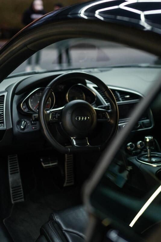 Schwarz Gebraucht 2008 Audi R8 Coupé Coupé | 49.999 € (Fairer Preis) - Bild 1/4
