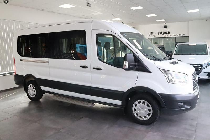Gebraucht Ford Transit Trend 131 PS (96 kW) 2020 Weiß Van / Kleinbus