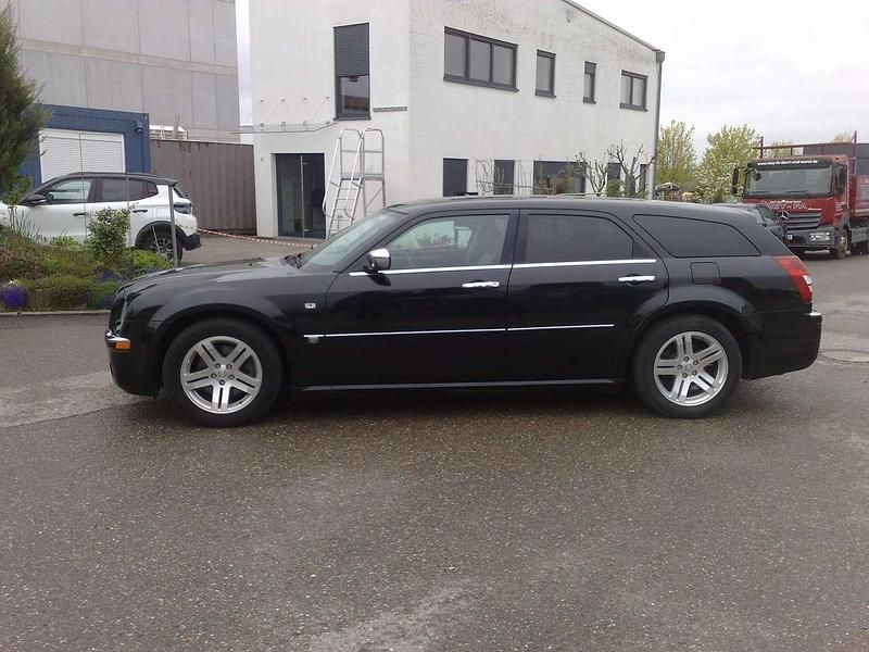 Gebraucht Chrysler 300C Touring 218 PS (160 kW) 2006 Schwarz Kombi