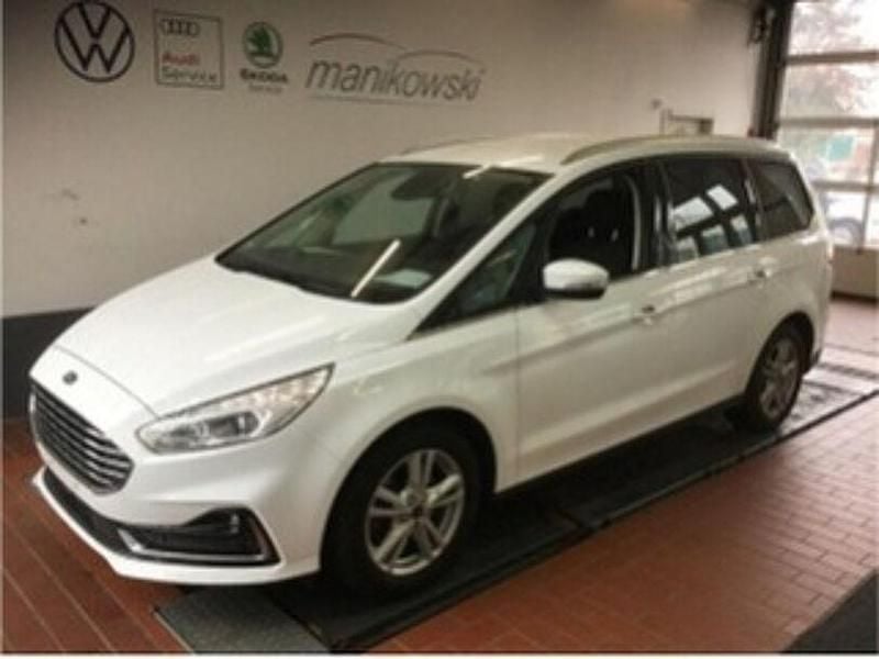 Weiss Gebraucht 2020 Ford Galaxy Titanium Van / Kleinbus | 21.510 € (Fairer Preis) - Bild 1/2