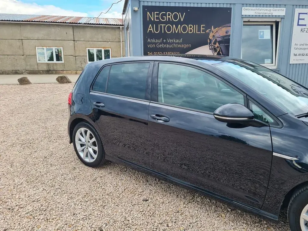 Gebraucht VW Golf VII Cup 105 PS (77 kW) 2014 Schwarz Limousine
