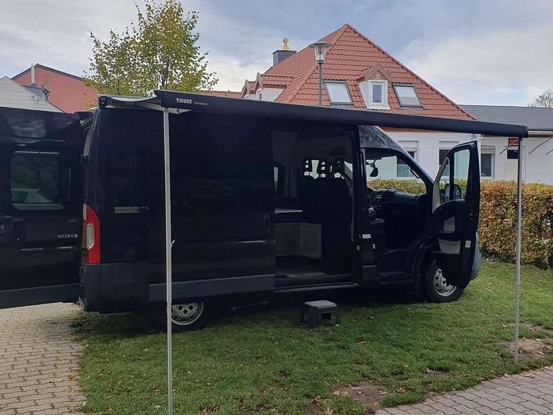 Gebraucht Peugeot Boxer 150 PS (110 kW) 2015 Schwarz Van
