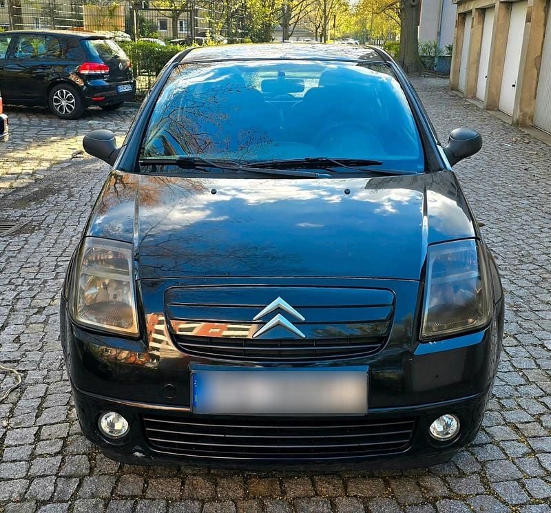 Second-hand Citroën C2 60 CP (44 kW) 2007 Negru Hatchback