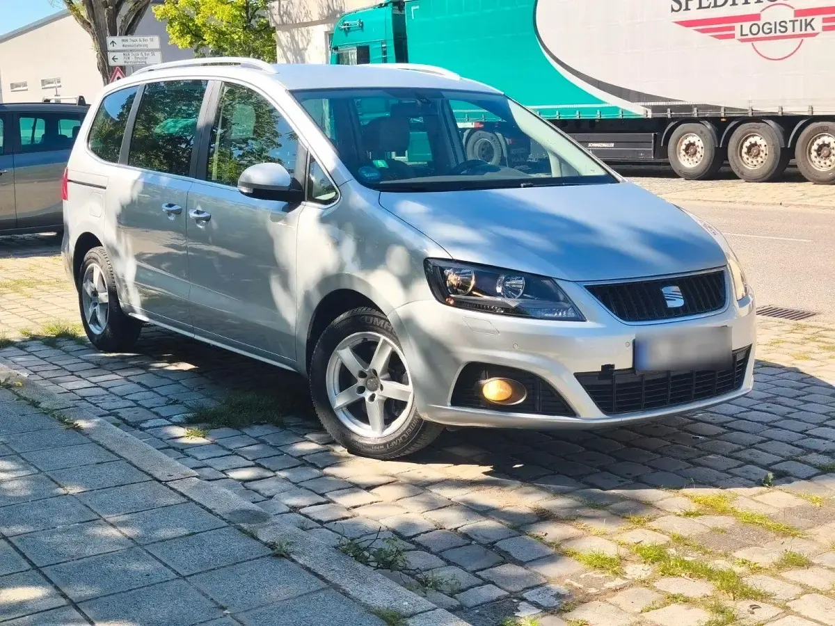 Gebraucht Seat Alhambra 140 PS (102 kW) 2013 Silber Van / Kleinbus