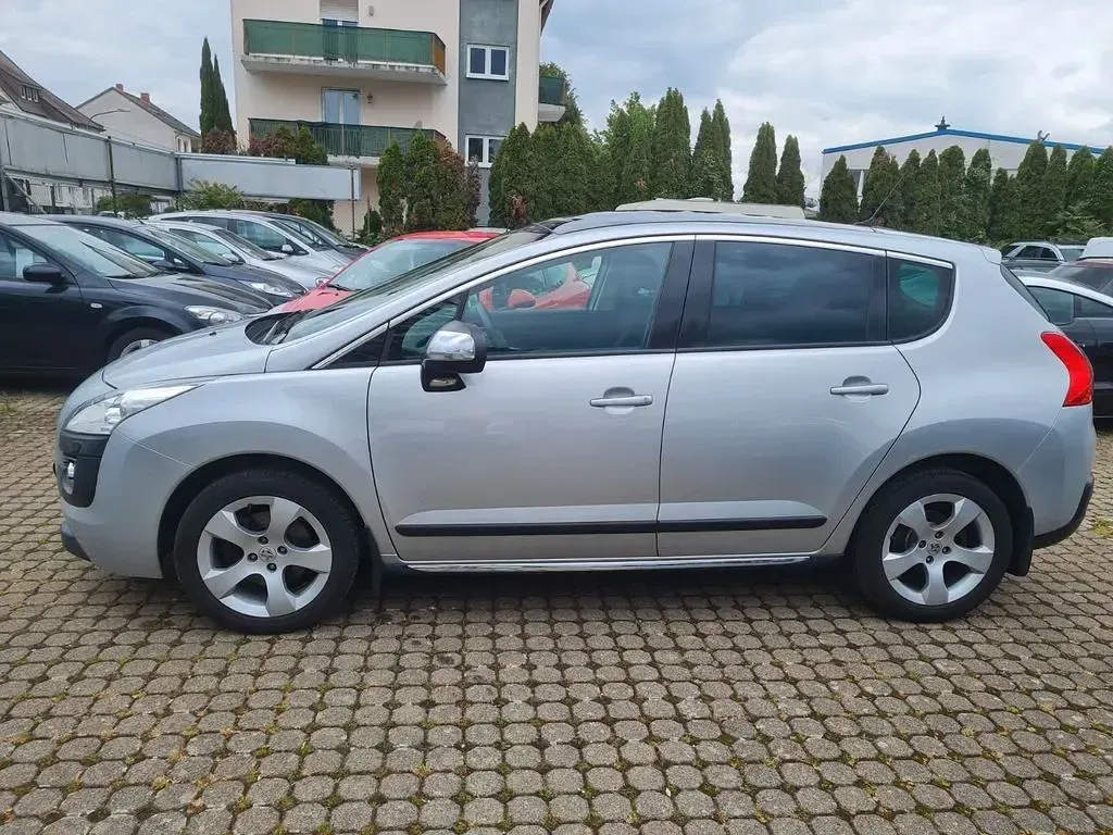 Gebraucht Peugeot 3008 Platinum 156 PS (114 kW) 2010 Silber Kombi