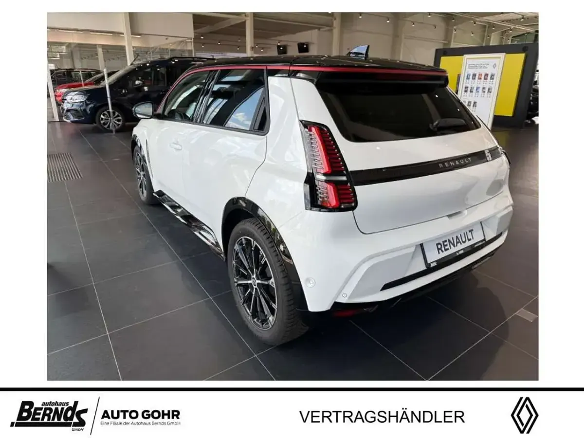 Ny Renault R5 Iconic 89 kW (122 HK) 2025 Hvid Hatchback