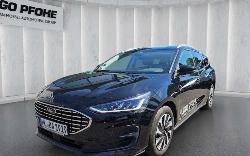 Schwarz Gebraucht 2023 Ford Focus Titanium Kombi | 20.640 € (Fairer Preis) - Bild 1/4