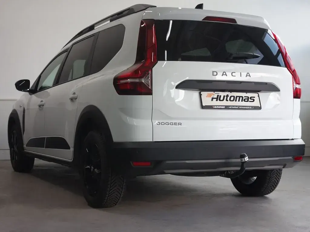 Gebraucht Dacia Jogger Extreme 101 PS (74 kW) 2022 Weiß Van / Kleinbus