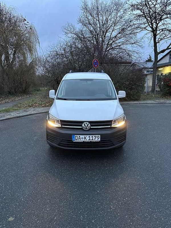 Weiß Gebraucht 2017 VW Caddy Maxi Trendline Van / Kleinbus | 10.200 € (Superpreis) - Bild 1/4
