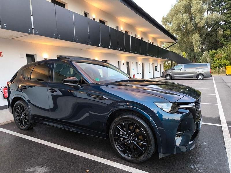 Blau Gebraucht 2023 Mazda CX-60 Homura-Line SUV | 34.500 € (Superpreis) - Bild 1/4