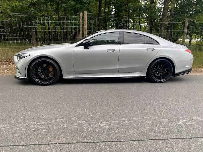Silber Gebraucht 2019 Mercedes CLS400 AMG Coupé | 37.900 € (Fairer Preis) - Bild 1/2