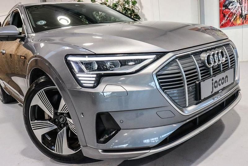 Gebraucht Audi e-tron Advanced 300 kW (408 PS) 2020 Grau SUV